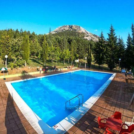 Velilla del Rio Carrion Kyomu Resort Hostel מראה חיצוני תמונה